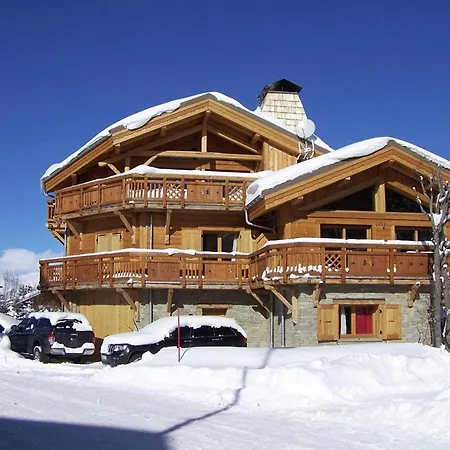 In Les 2 Alpes Near Piste * Les Deux Alpes