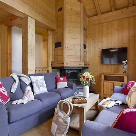 Chalet In Les 2 Alpes Near Piste