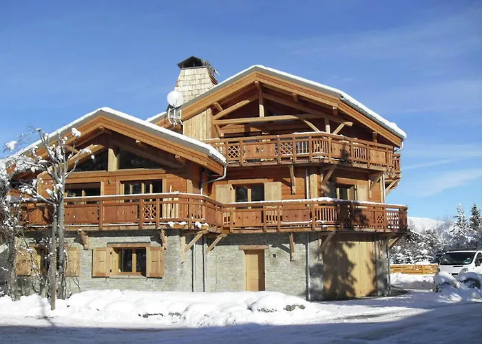 In Les 2 Alpes Near Piste Chalet *