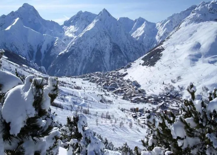 Chalet In Les 2 Alpes Near Piste *