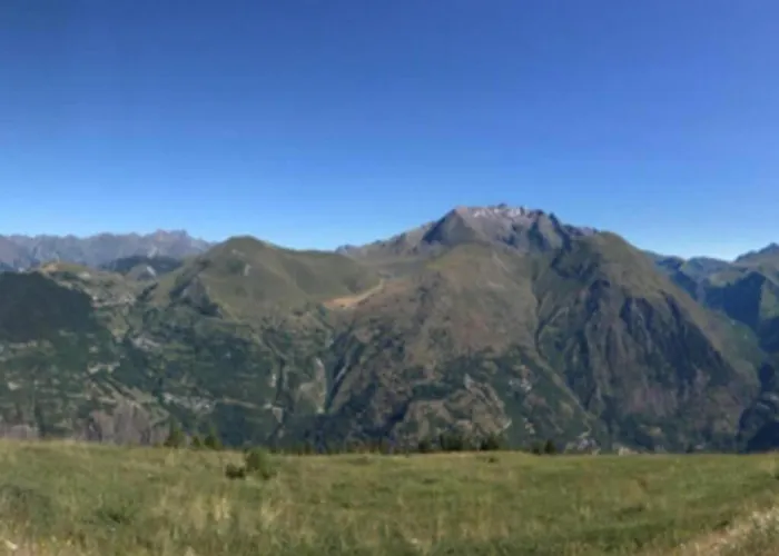Chalet In Les 2 Alpes Near Piste