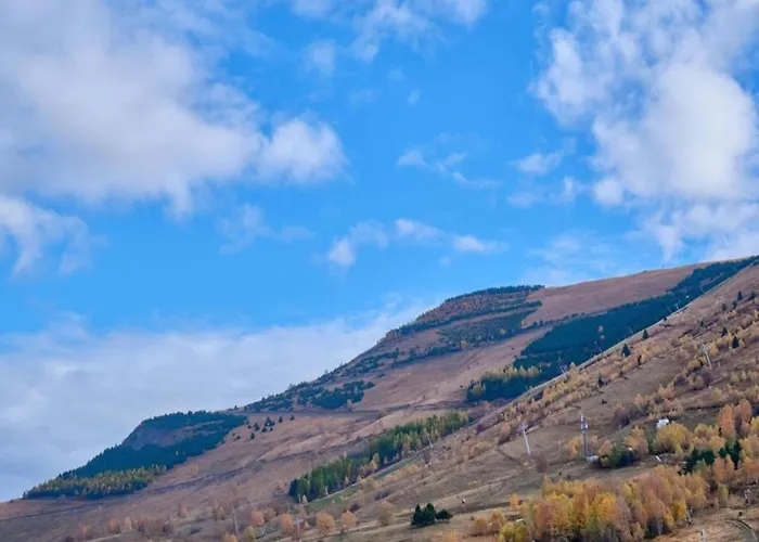 Chalet In Les 2 Alpes Near Piste *